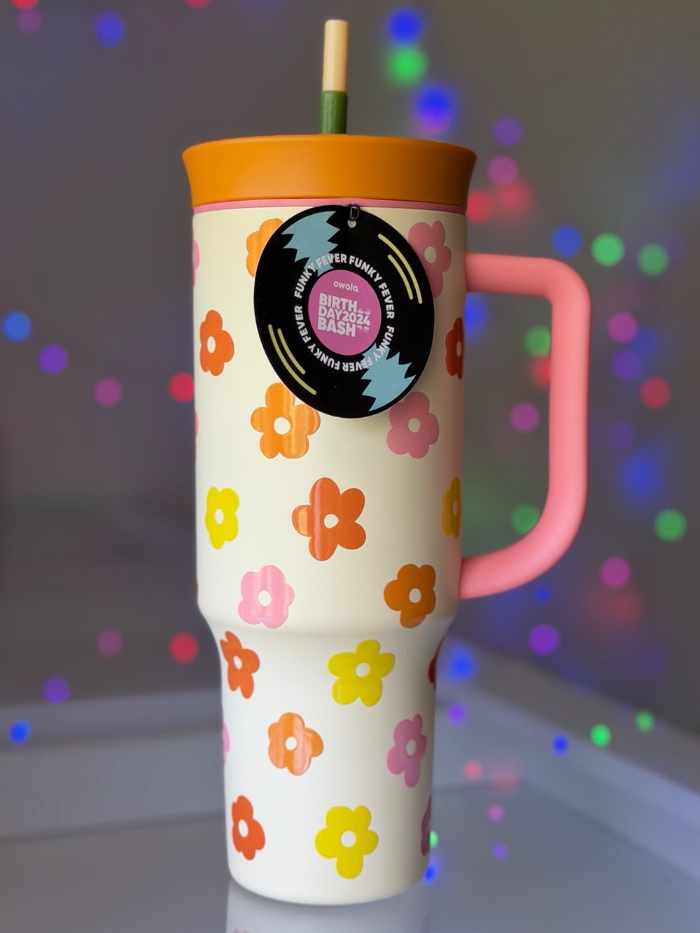 Owala PETALS FOR PEACE 40OZ Daisy floral flower tumbler cup